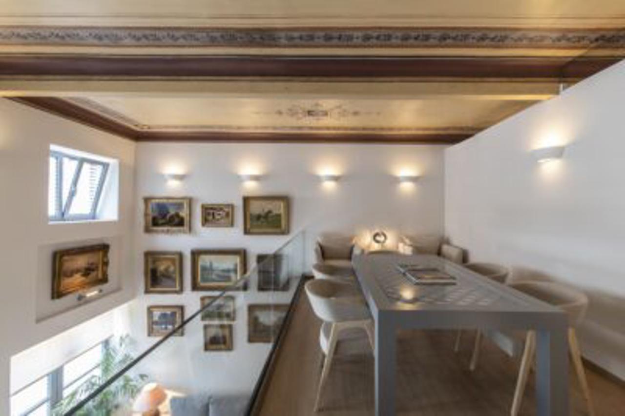 Gallery Suites & Residences Pireus Exteriör bild
